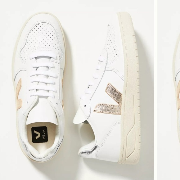 Veja Shoes - Veja V-10 Chromefree Leather Extra-White Platine Size 36 US 5